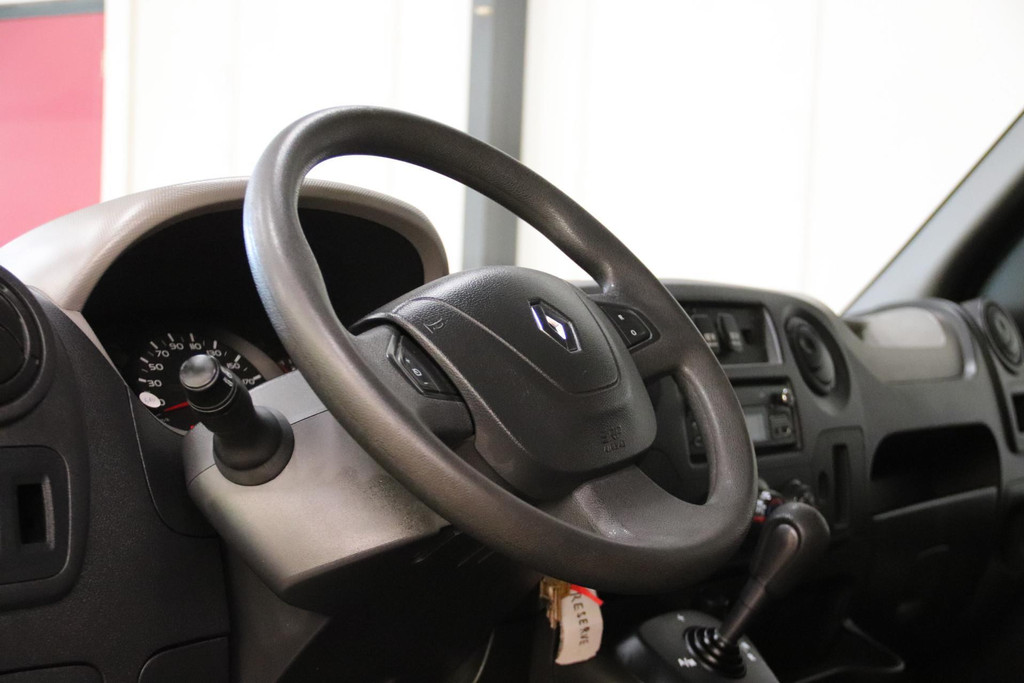 Renault Master 2.3 dCi AUTOMAAT LOWLINER 10