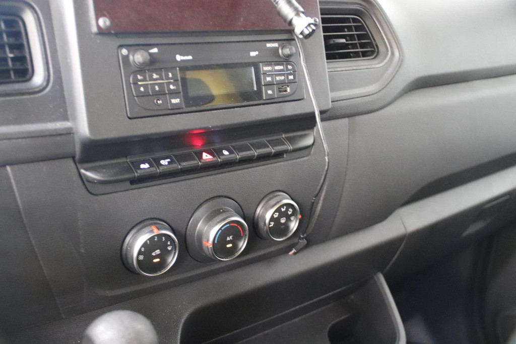 Renault Master T35 2.3 dCi 150 BAKWAGEN LOWINER AUTOMAAT 6