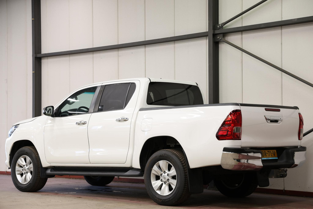 Toyota Hilux 2.4 D-4D AUTOMAAT 4WD 4x4 Double Cab 3