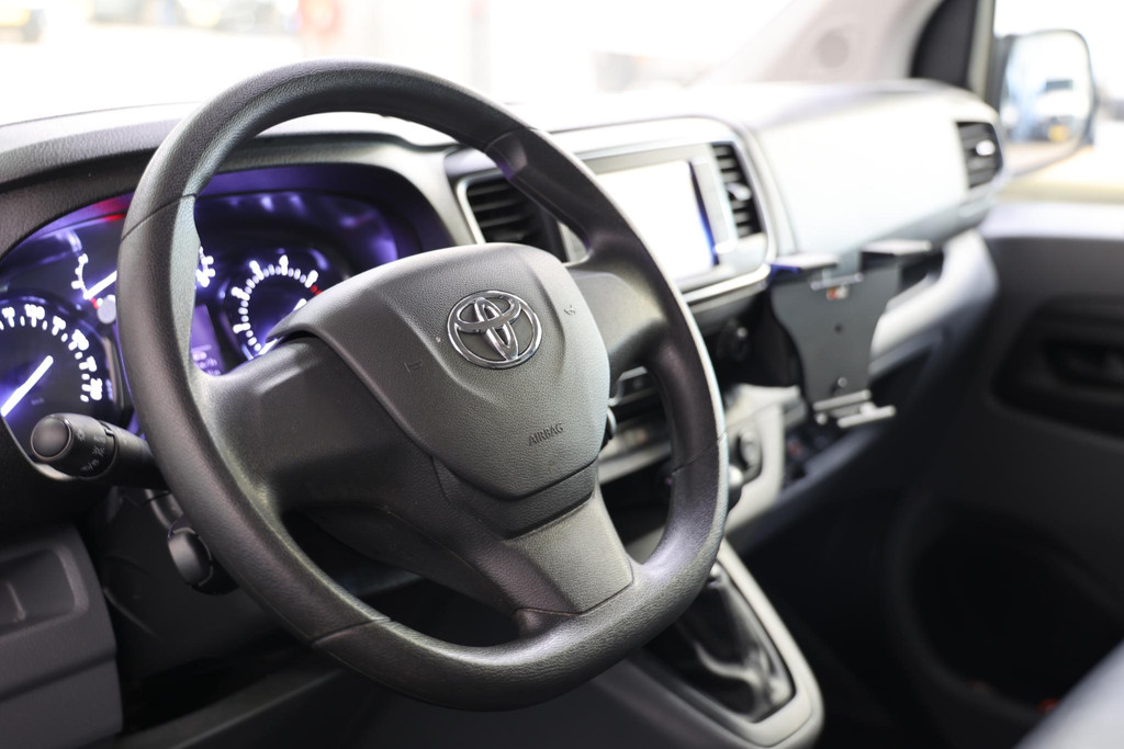 Toyota ProAce Worker 2.0 D-4D 2500KG TREKVERMOGEN 11