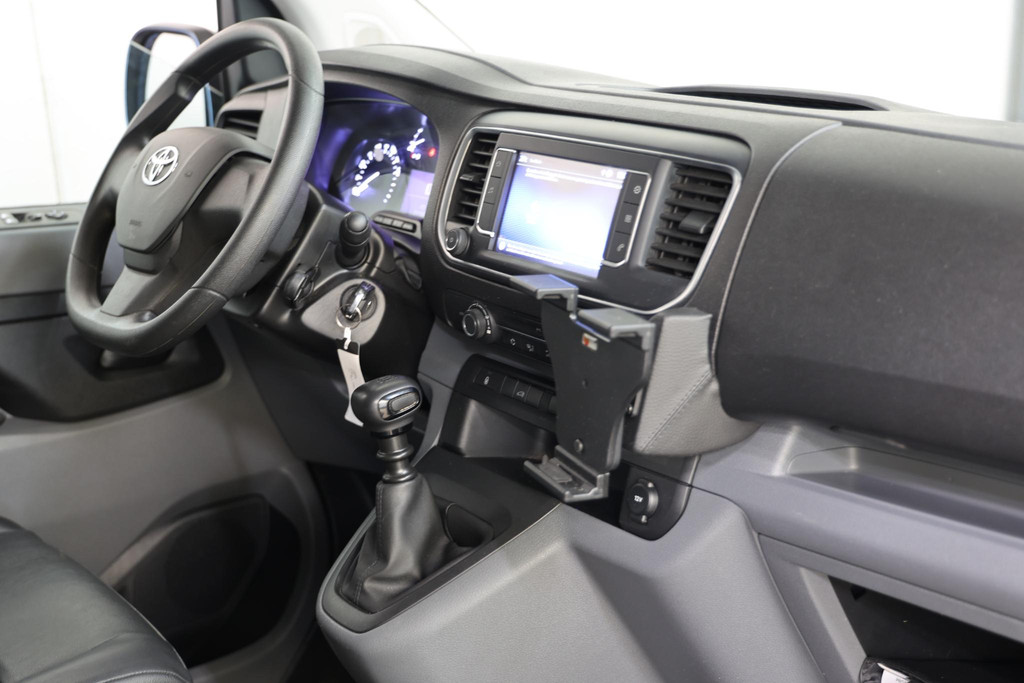 Toyota ProAce Worker 2.0 D-4D 2500KG TREKVERMOGEN 8