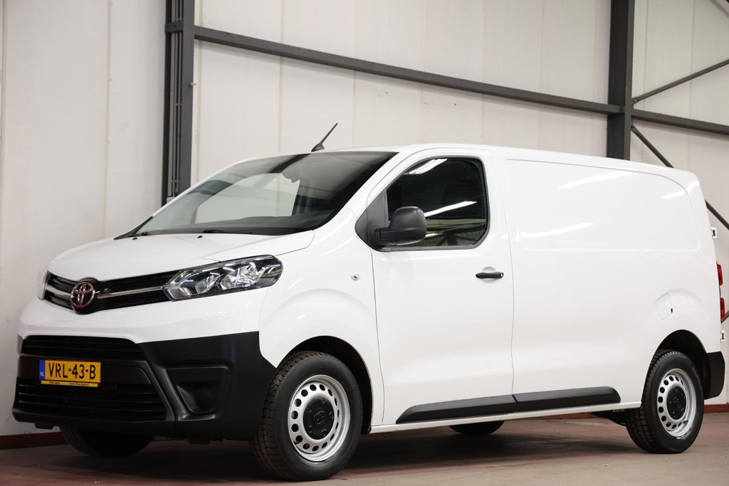 Toyota ProAce Worker 2.0 D-4D L2H1 2500KG TREKVERMOGEN