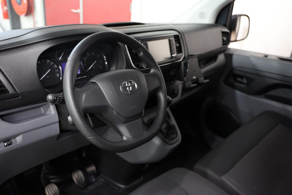 Toyota ProAce Worker 2.0 D-4D L2H1 2500KG TREKVERMOGEN 11