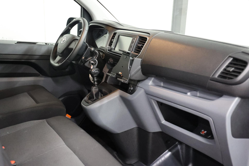Toyota ProAce Worker 2.0 D-4D L2H1 2500KG TREKVERMOGEN 7