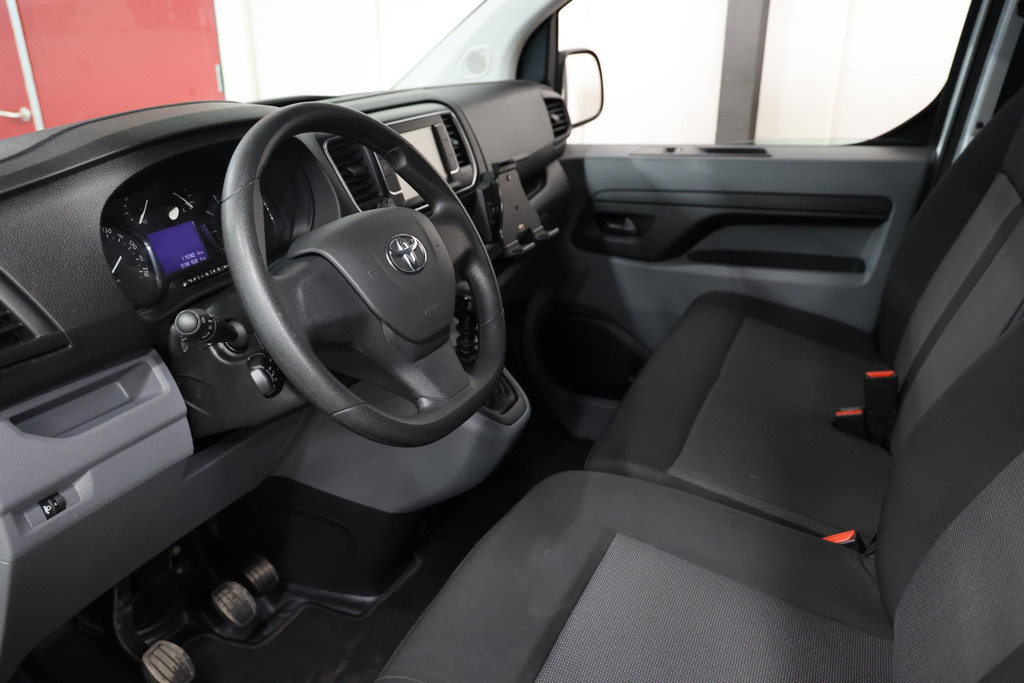 Toyota ProAce Worker 2.0 D-4D L2H1 2500KG TREKVERMOGEN 10