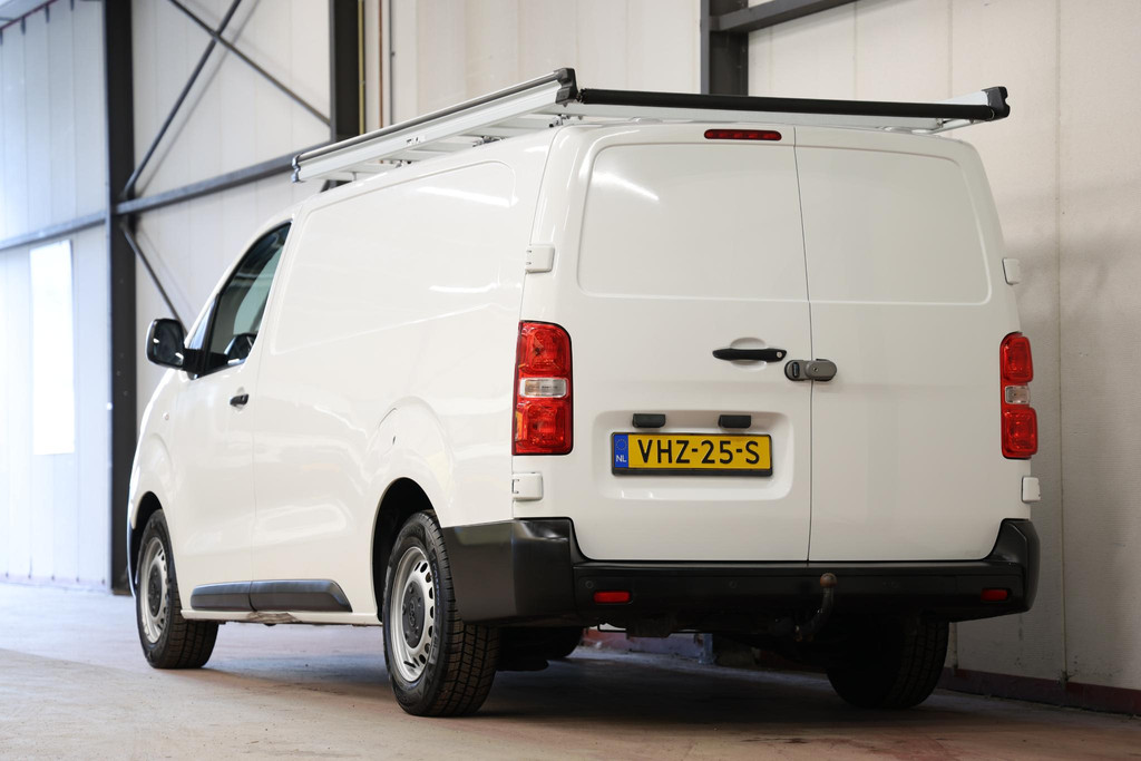 Toyota ProAce Worker 2.0 D-4D LANG L3H1 IMPERIAAL 2500KG TREKHAAK 9