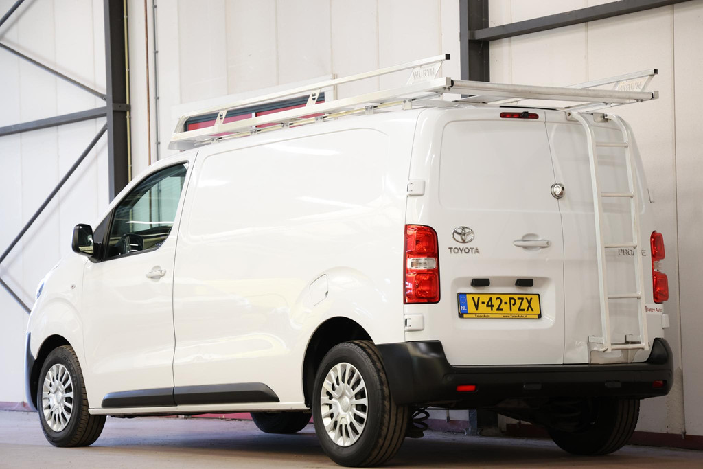 Toyota ProAce Worker 2.0 D-4D Live L2H1 LANG AUTOMAAT 3