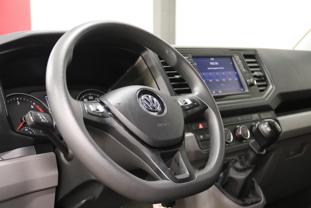 Volkswagen Crafter 2.0 TDI 140PK L3H3 EURO 6 3000KG trekvermogen 7