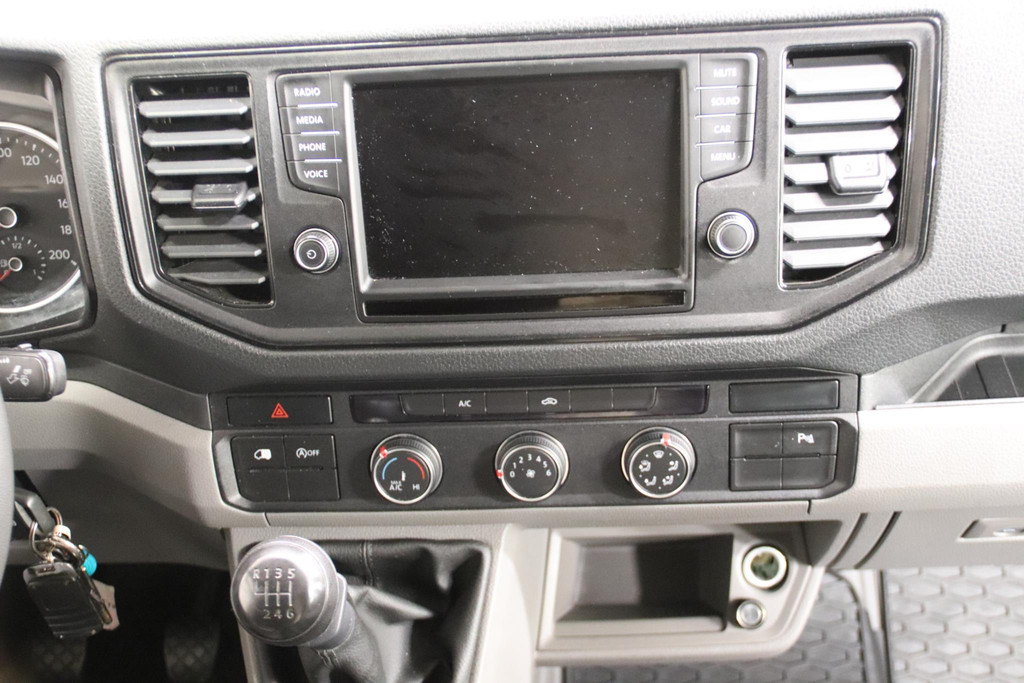 Volkswagen Crafter 2.0 TDI 140PK L3H3 EURO 6 3000KG trekvermogen 9