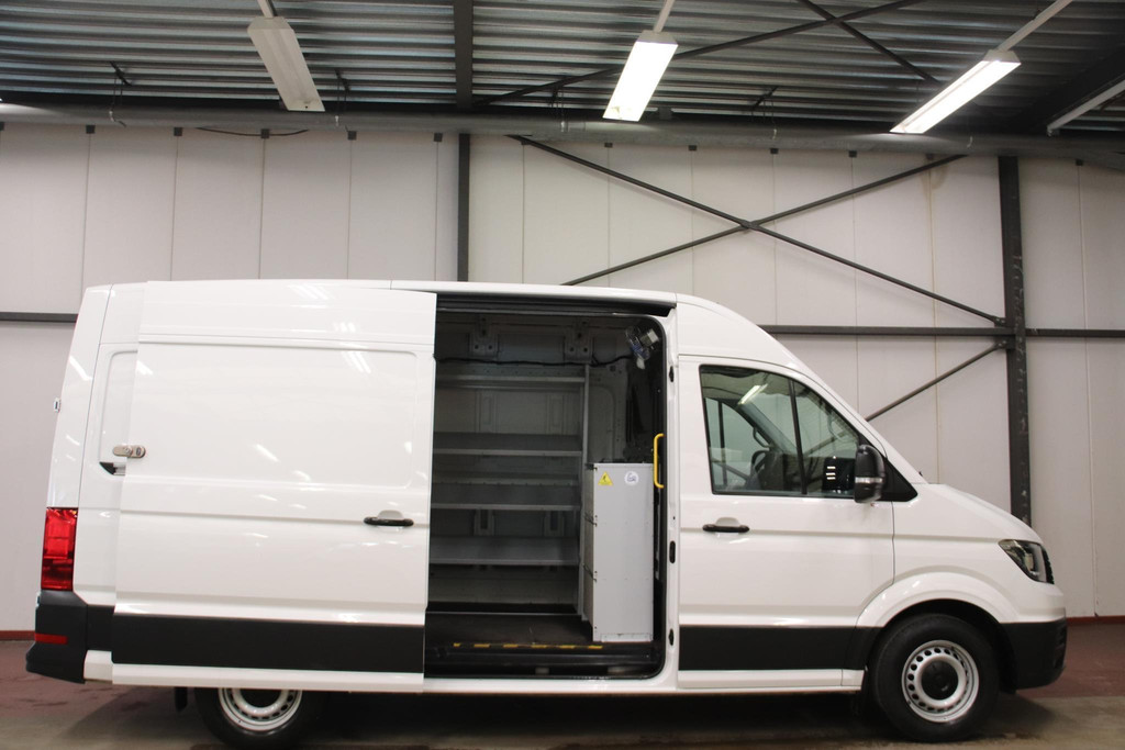 Volkswagen Crafter 35 2.0 TDI L3H3 5