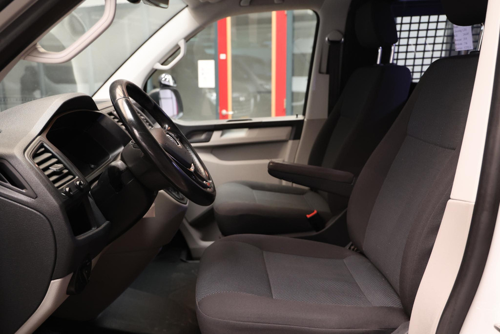 Volkswagen Transporter 2.0 TDI 150PK L2H1 LANG DSG AUTOMAAT 9