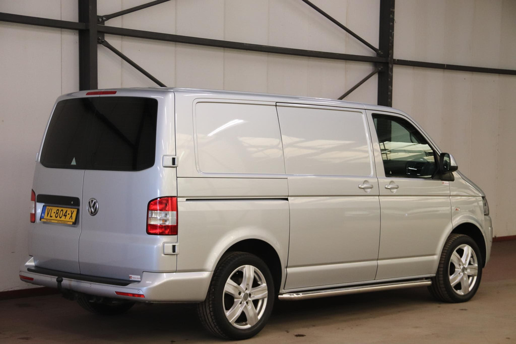 Volkswagen Transporter 2.0 TDI AUTOMAAT DSG AIRCO TREKHAAK 2