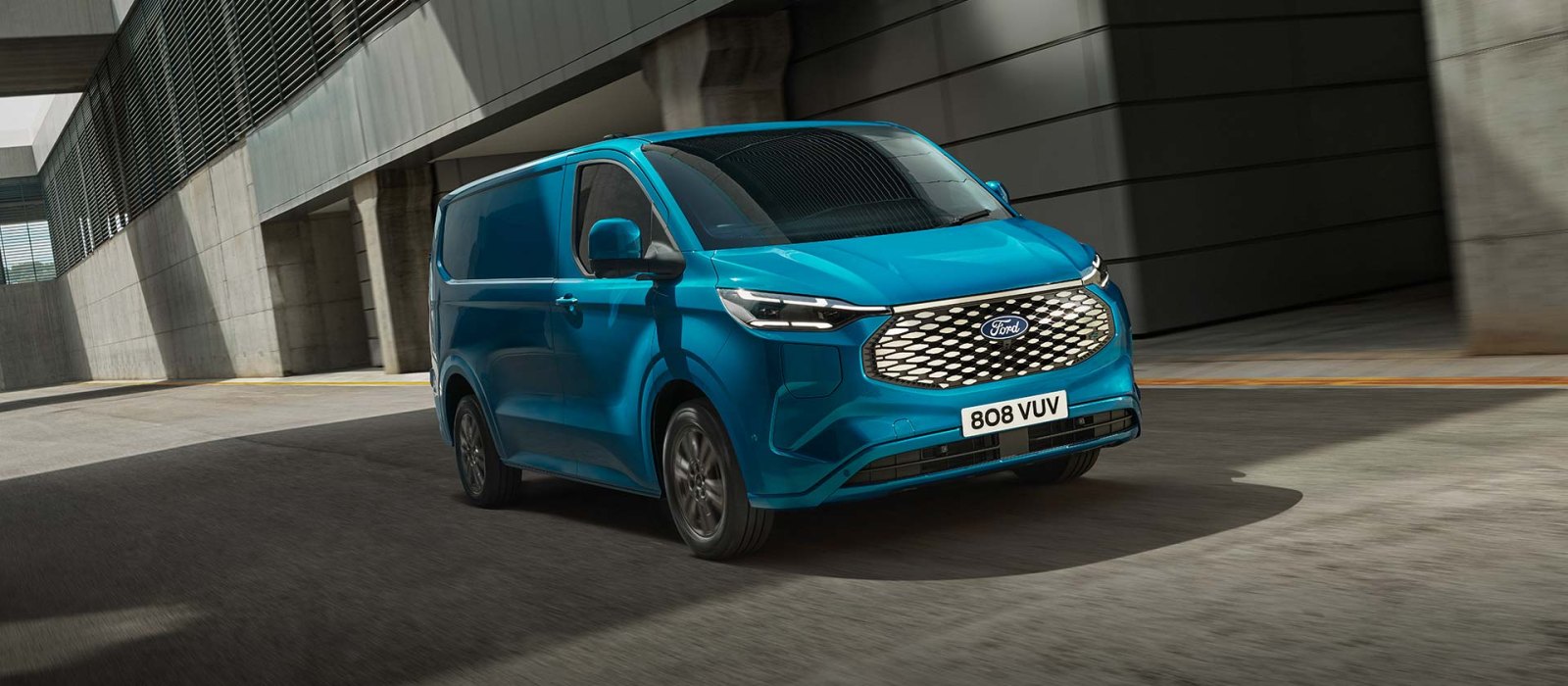 Ford E-Transit Custom 320 L1H1 Limited 160 kW 71 kWh AWD 3