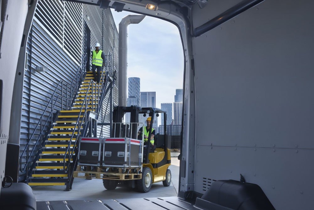 Ford E-Transit 425 L3H2 Trend 135 kW 96 kWh 5