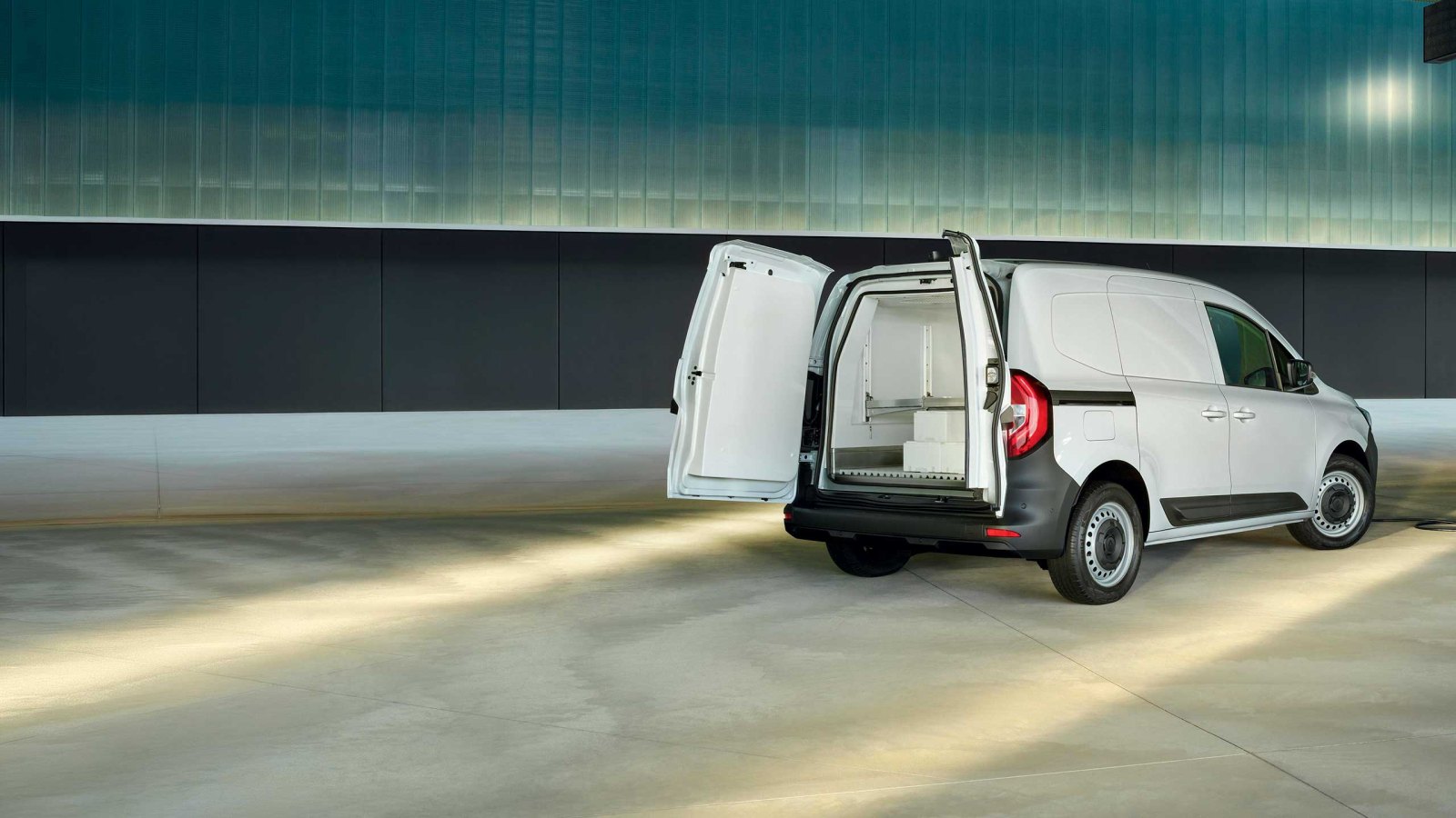 Renault Kangoo E-Tech gesloten bestel L2 extra 90 kW 44 kWh 3